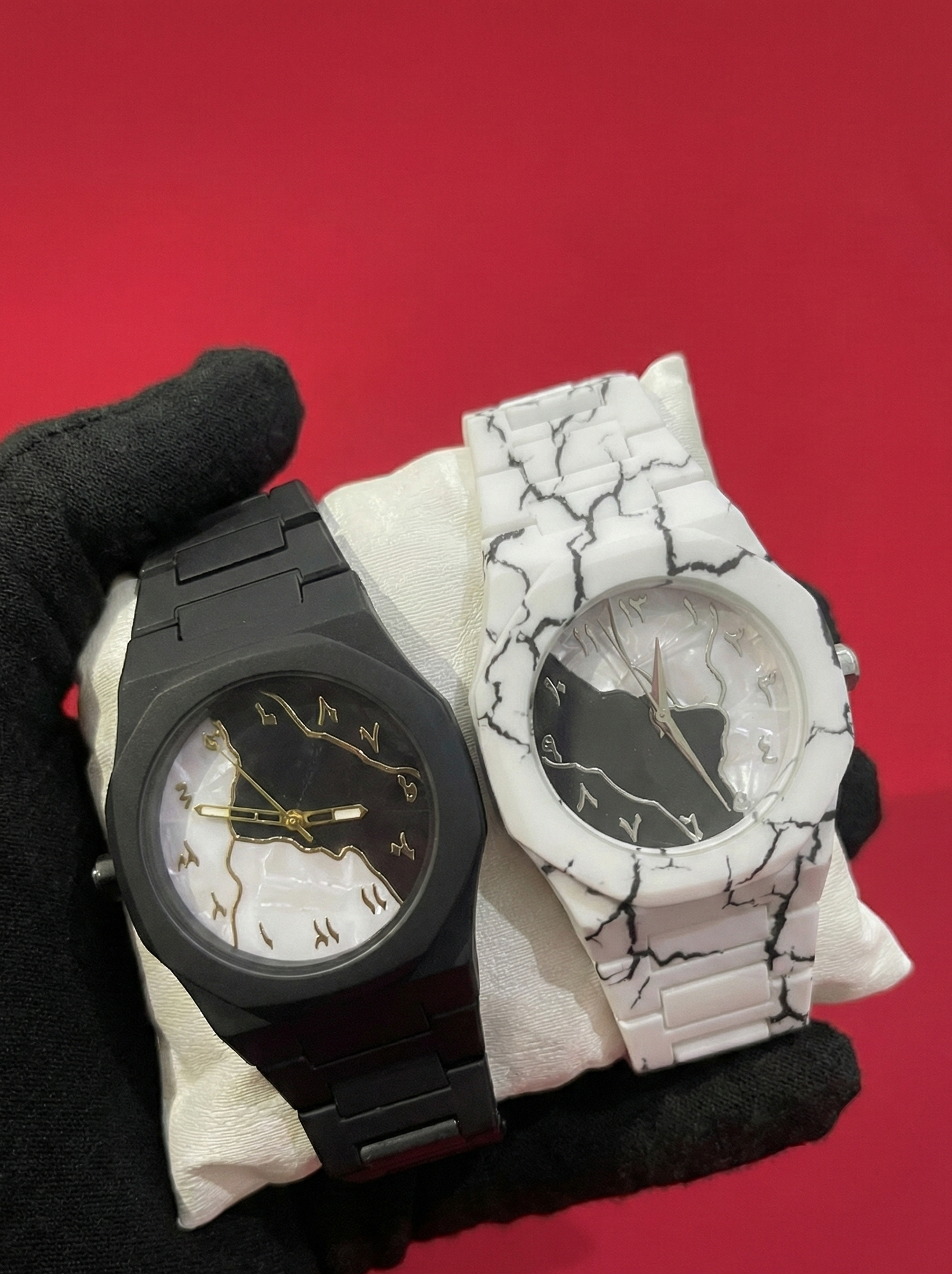 BLACK AND WHITE AURA LATEST (PACK Of 2)